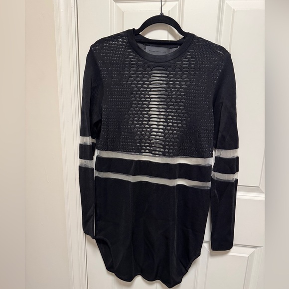 Alexander Wang Black and White Crew Neck Sweater - Picture 1 of 3